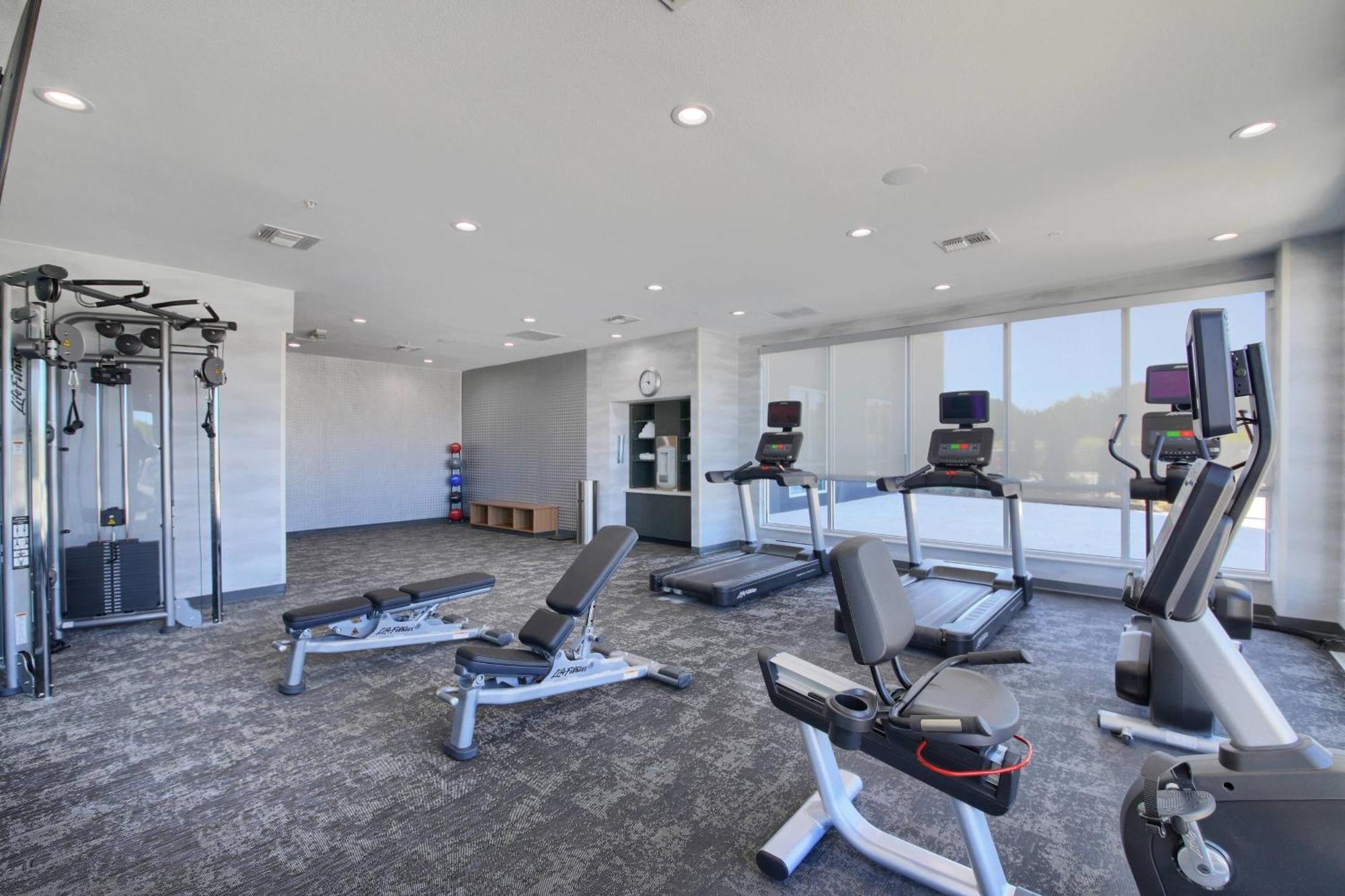 Fairfield Inn & Suites By Marriott Dallas Сидар-Хилл Экстерьер фото