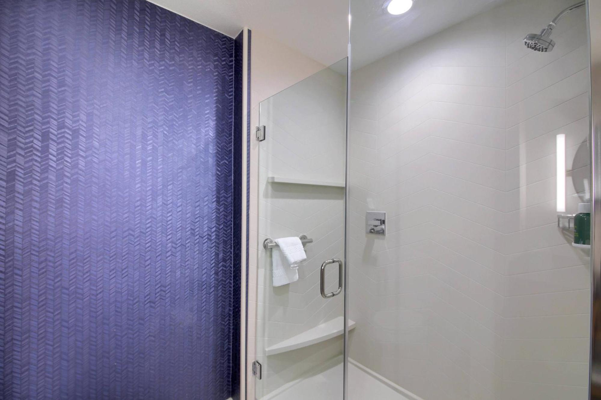 Fairfield Inn & Suites By Marriott Dallas Сидар-Хилл Экстерьер фото