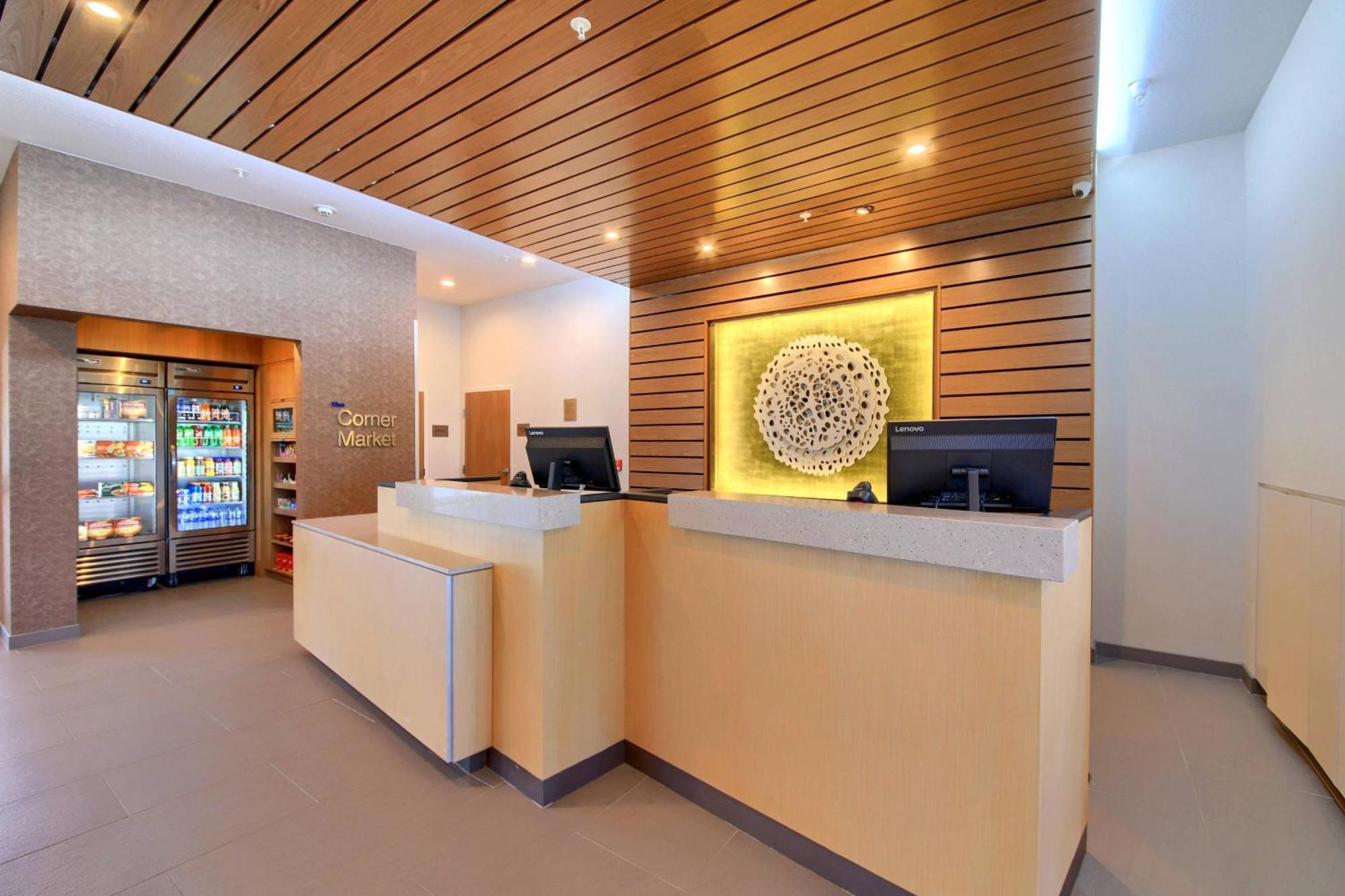Fairfield Inn & Suites By Marriott Dallas Сидар-Хилл Экстерьер фото
